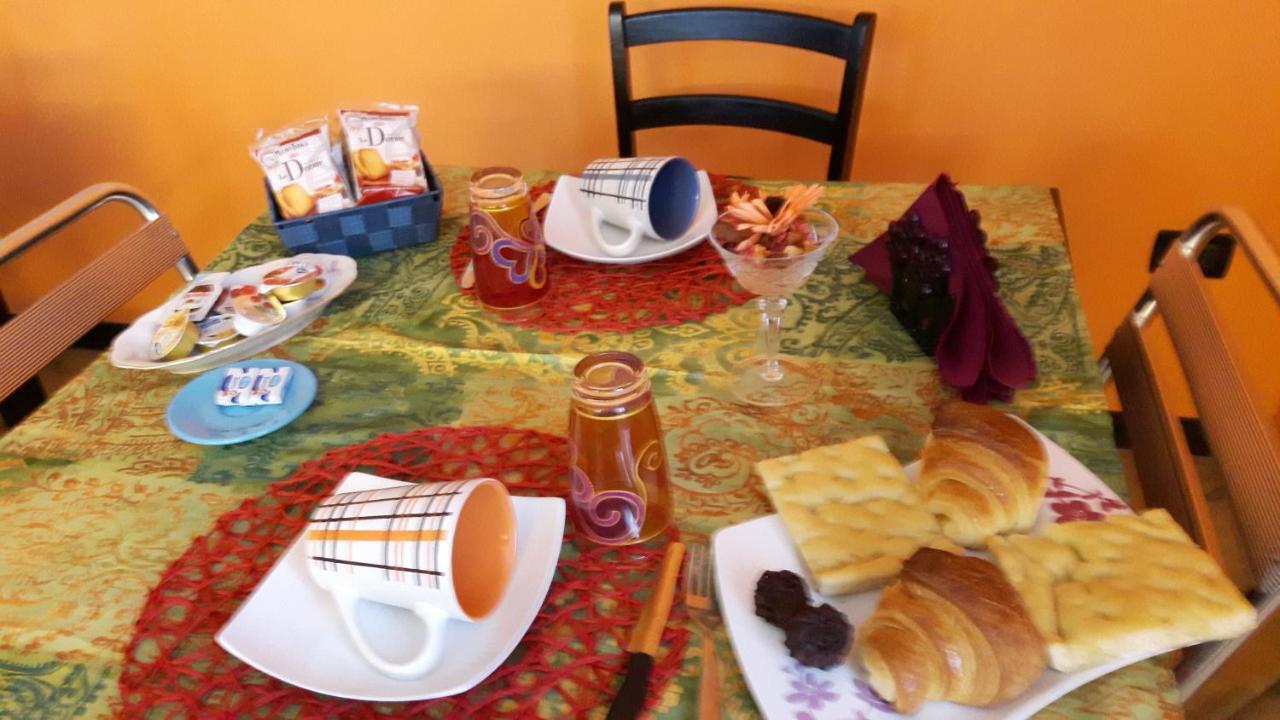 Due Passi dal Mare Bed and Breakfast Ceriale Esterno foto